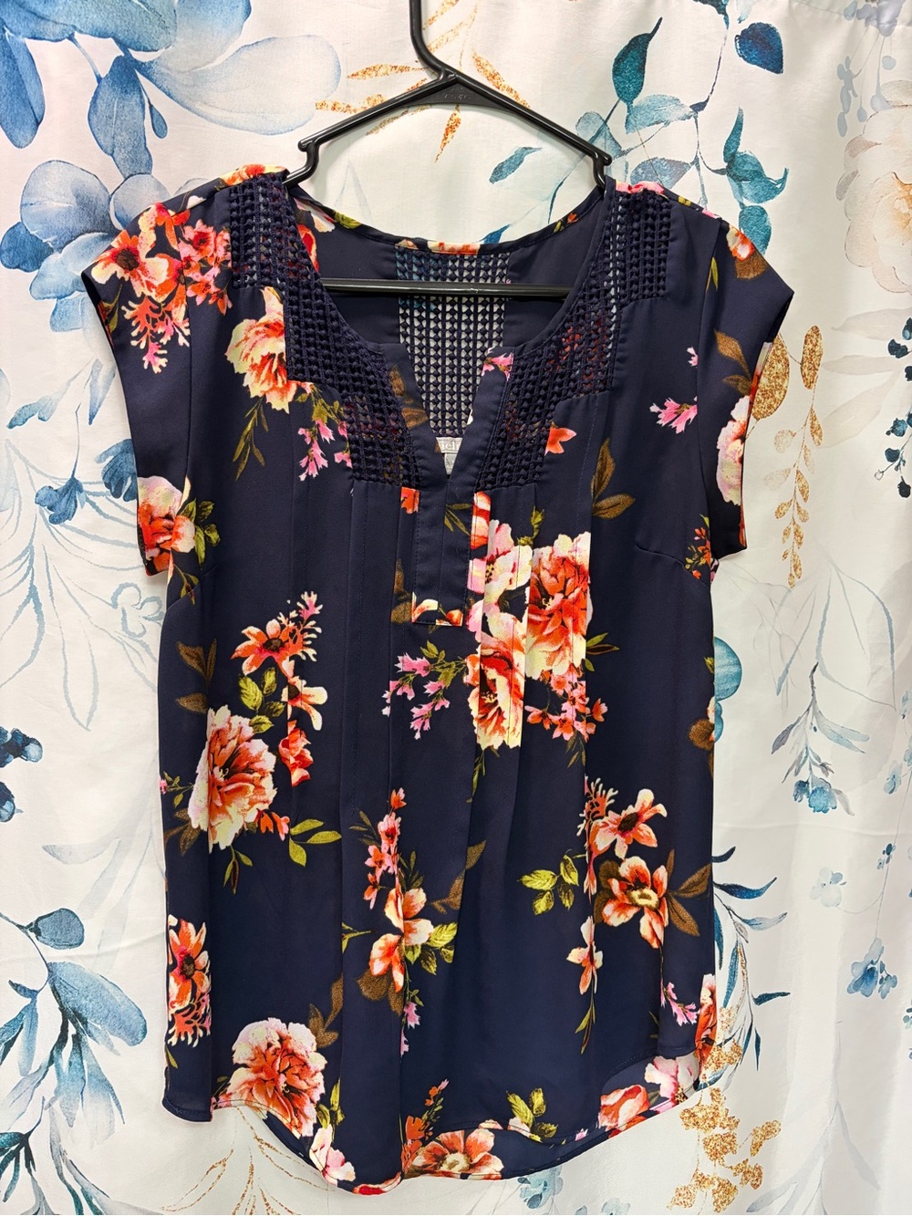 Daniel Rainn Floral Navy Women's Top
